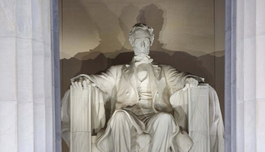 "Nurik was here": Kirghiz can sit down for 10 years for defacing the Lincoln Memorial