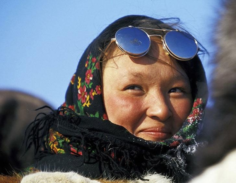 Off to the tundra: how Nenets celebrate the wedding Off to the tundra: how Nenets celebrate the wedding