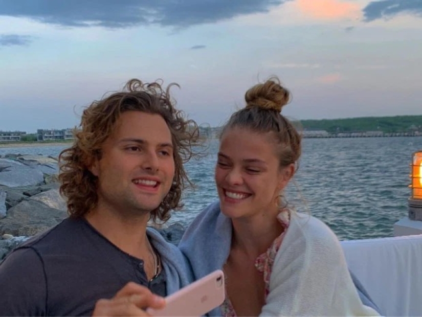 Oh, Nina, Nina! Impresionante danés modelo Nina Agdal en lencería