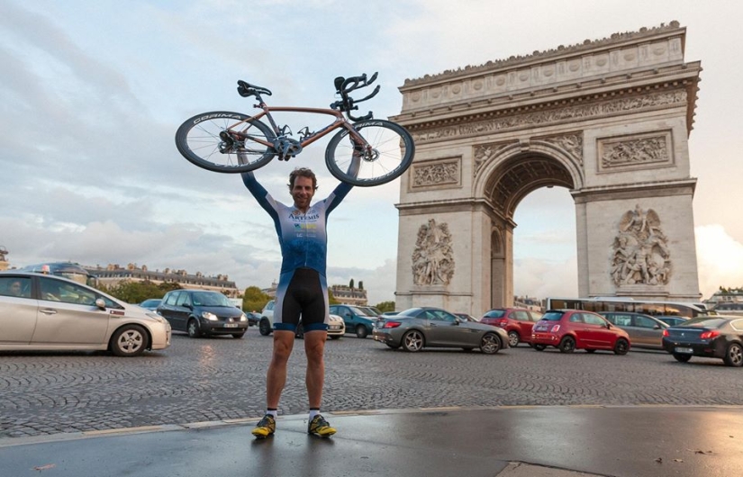 On two wheels around the world: cyclist sets world record in just 79 days On two wheels around the world: cyclist sets world record in just 79 days