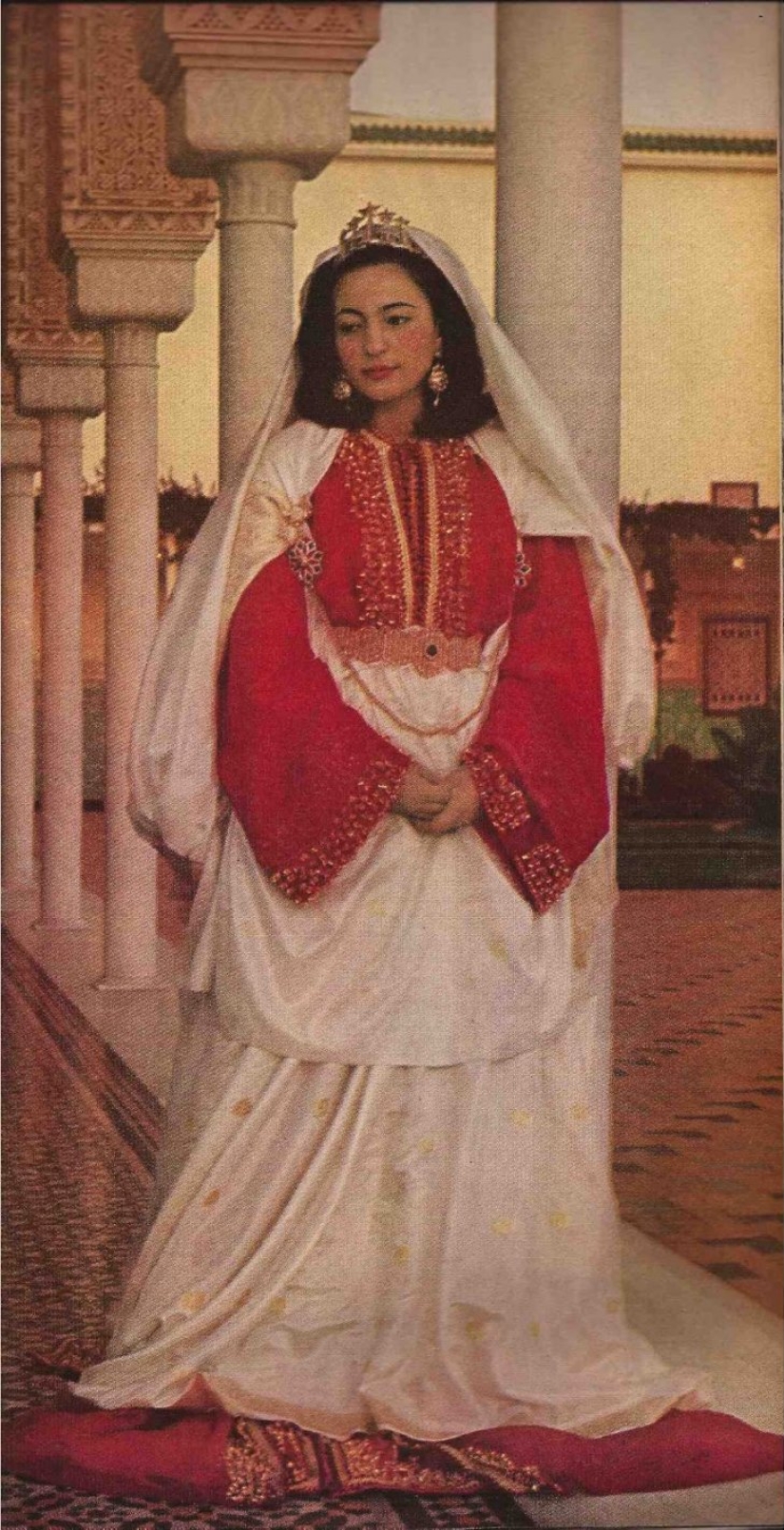 Oriental belleza de la Princesa Lalla nuzha de Marruecos y su inusual boda maquillaje