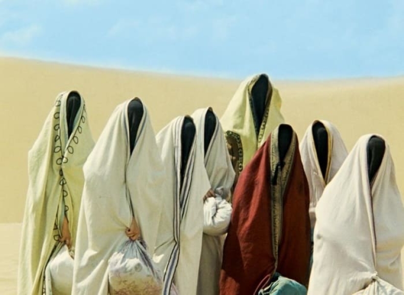 Otro final y negativa a rodar desnudo: lo que quedó detrás de escena del rodaje del "Sol Blanco del Desierto"