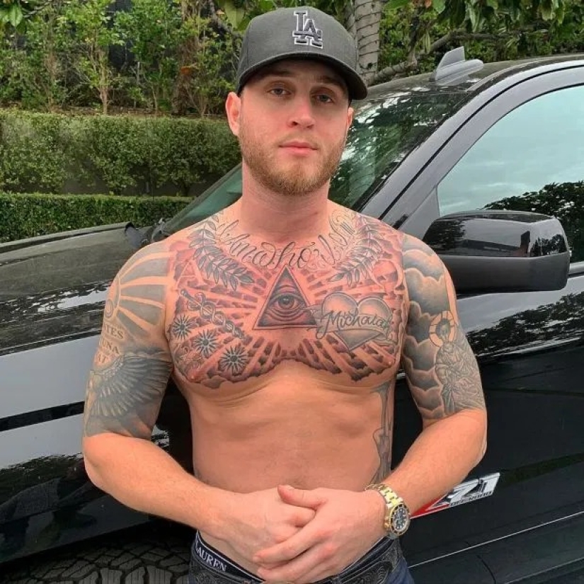 "Oveja negra": cómo el hijo de Tom Hanks se convirtió en una oveja negra en la familia de las estrellas