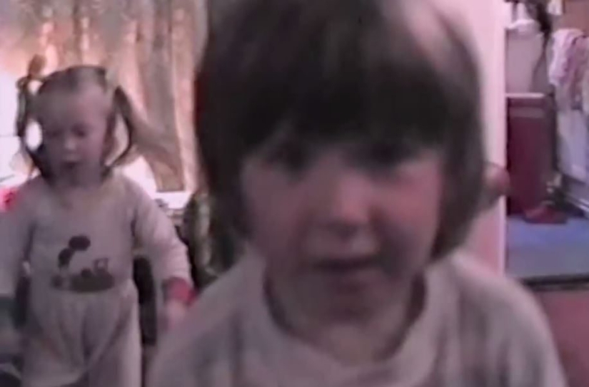 Padre y madre en una botella: un hombre transgénero de Inglaterra quedó embarazada y dio a luz a un niño sano Padre y madre en una botella: un hombre transgénero de Inglaterra quedó embarazada y dio a luz a un niño sano