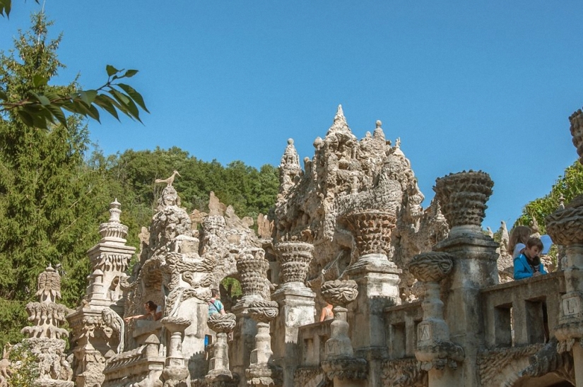 Palace of the French Postman Palace of the French Postman