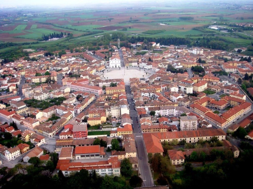 Palmanova is a symmetrical fortress city in Italy
