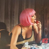 Para levantar la grúa: calendario erótico de la planta de Naberezhnye Chelny