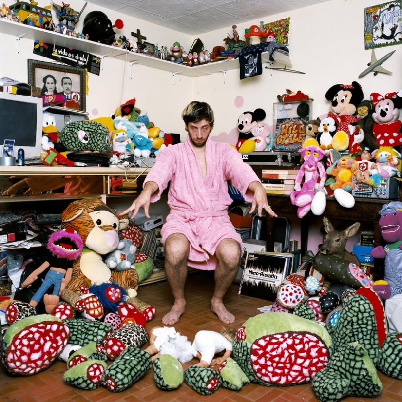 Parisian interiors and their inhabitants