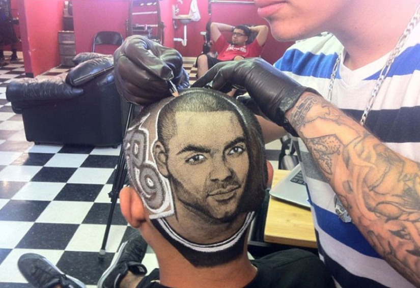 Peluquero crea retratos de celebridades en las cabezas de sus clientes