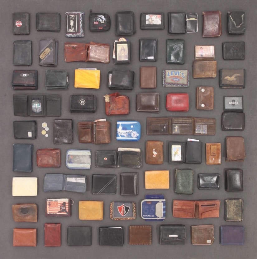 Personal belongings discarded at the US-Mexico border