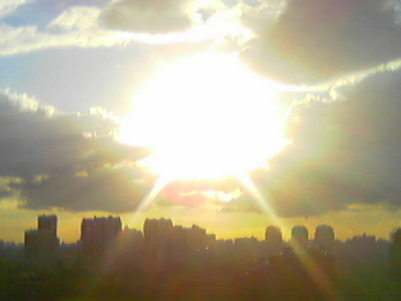 Photo downshifting: a Muscovite has been shooting with a push-button Siemens for three years, and people like it