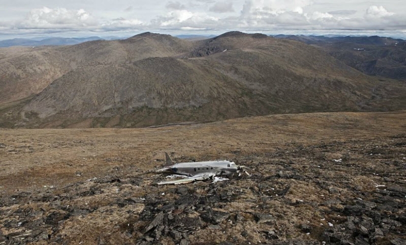 Plane crashes that ended in a happy ending