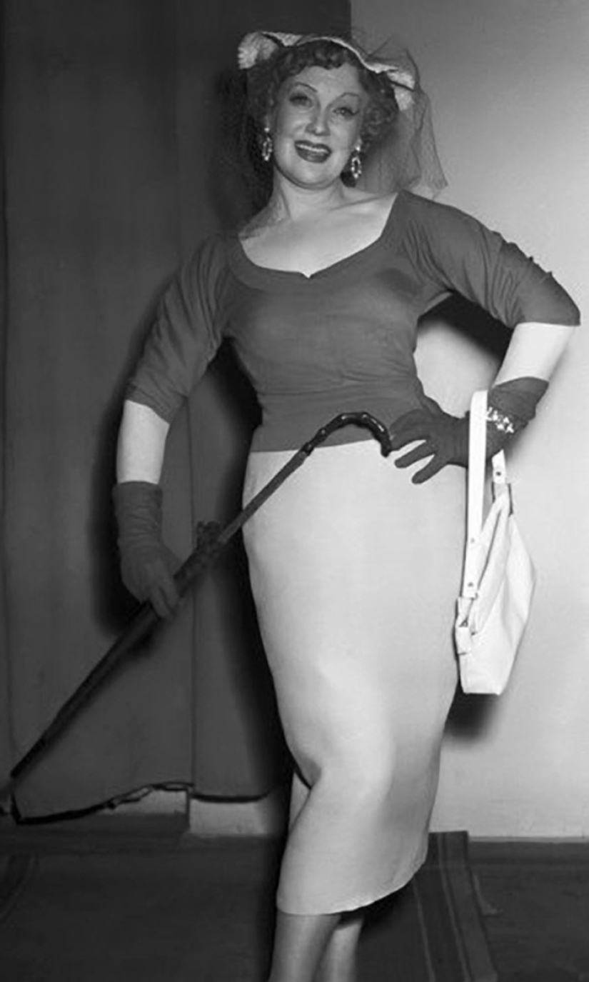 Plastic surgery and other secrets of the Soviet film star Lyubov Orlova Plastic surgery and other secrets of the Soviet film star Lyubov Orlova