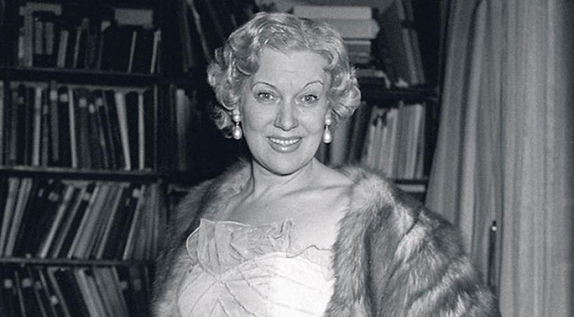 Plastic surgery and other secrets of the Soviet film star Lyubov Orlova Plastic surgery and other secrets of the Soviet film star Lyubov Orlova