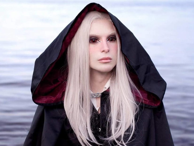 Plastic surgery victims - men Plastic surgery victims - men