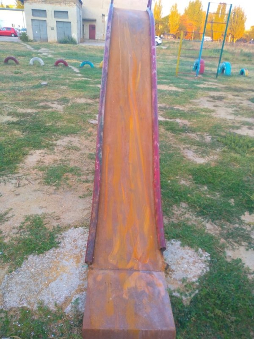 Poisonous Armyansk: the consequences of the release in the Crimea