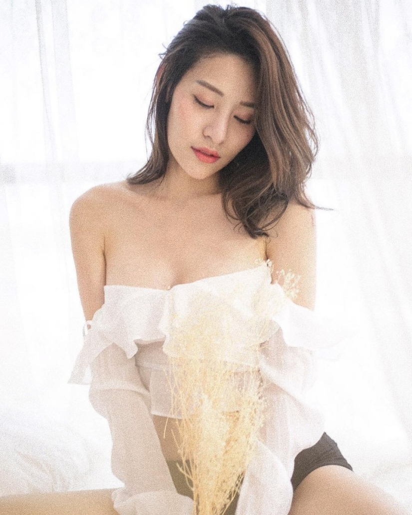 Pollo en asia Monatcha conquista los corazones de los hombres: 10+ foto