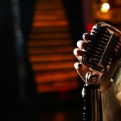 Popular artists of the 90s, for whom other people actually sang