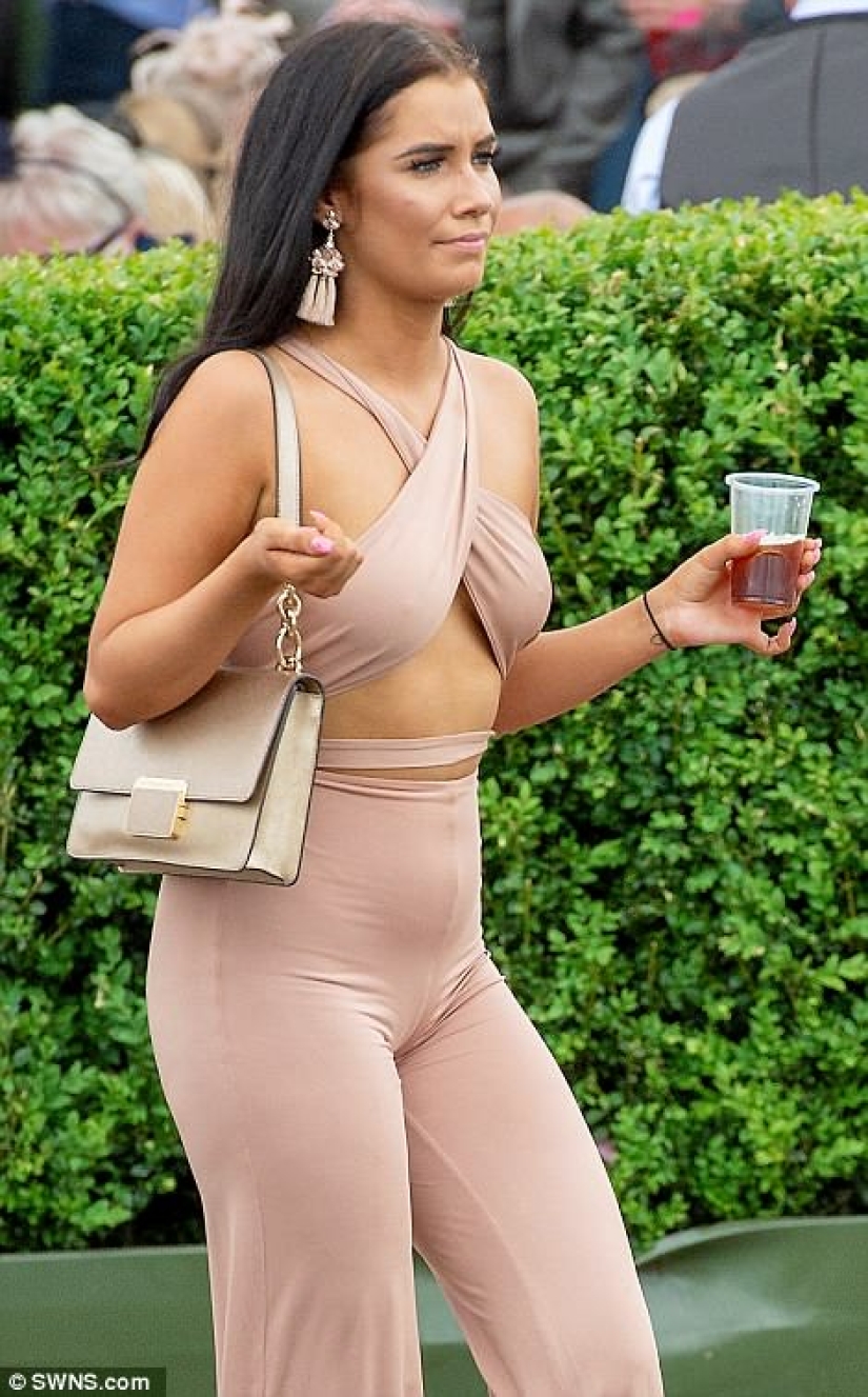 Por la mañana, la princesa, por la noche, la rana borracha: el primer día de carreras comenzó en Ascot Por la mañana, la princesa, por la noche, la rana borracha: el primer día de carreras comenzó en Ascot