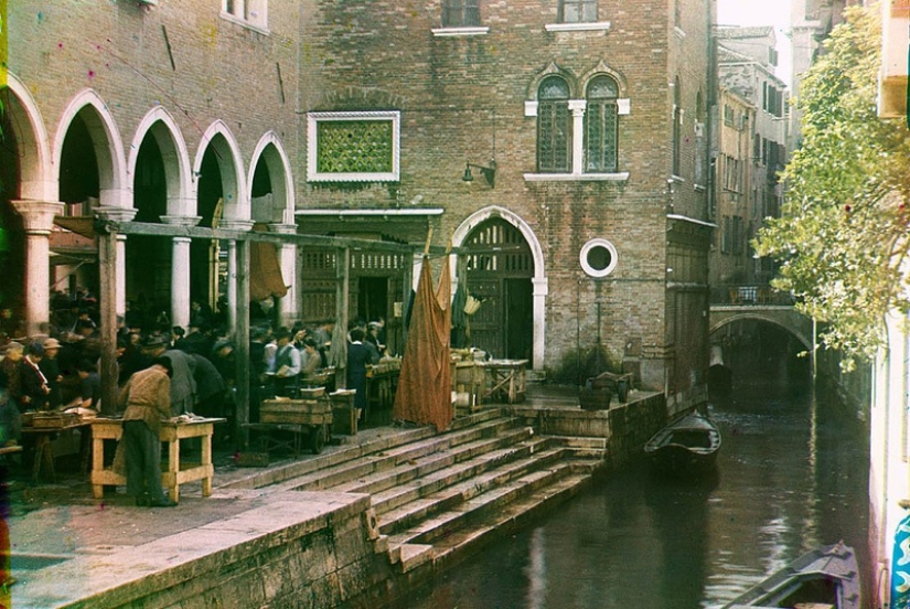 Pre-war Venice in color photographs by Bernard Eilers Pre-war Venice in color photographs by Bernard Eilers