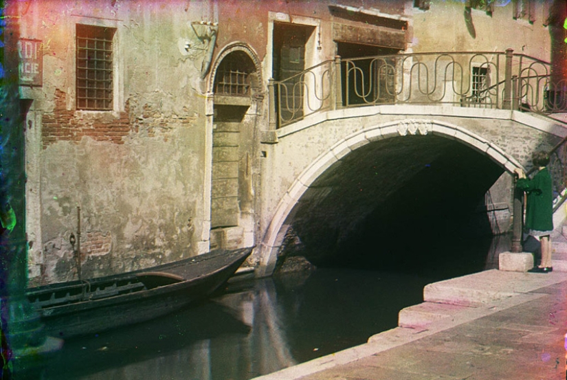 Pre-war Venice in color photographs by Bernard Eilers Pre-war Venice in color photographs by Bernard Eilers