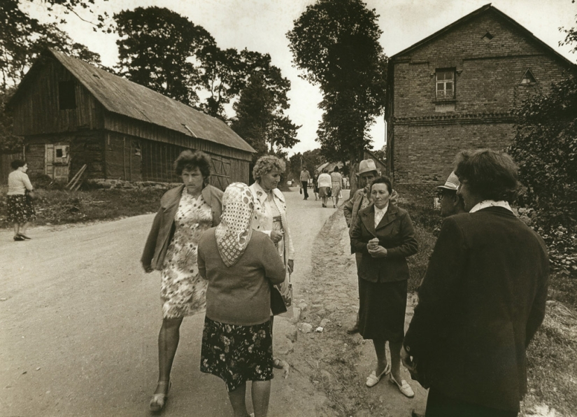 Prohibido el culto a las imágenes del fotógrafo lituano Vitas Luckus Prohibido el culto a las imágenes del fotógrafo lituano Vitas Luckus