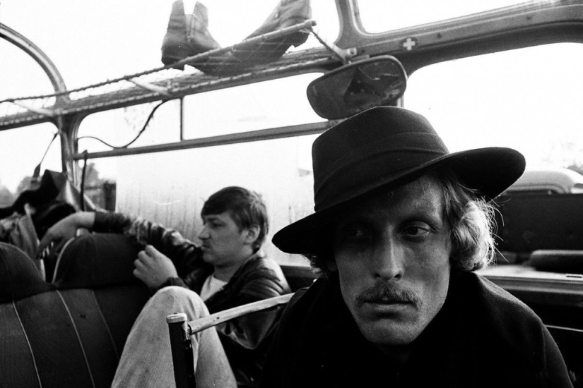 Prohibido el culto a las imágenes del fotógrafo lituano Vitas Luckus Prohibido el culto a las imágenes del fotógrafo lituano Vitas Luckus