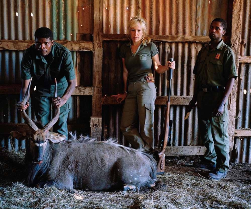Provocativa foto del proyecto "Cazadores y presas"