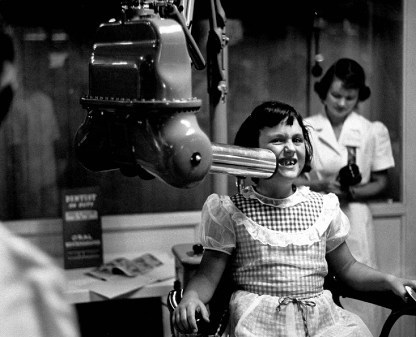 Puede ver a través de la historia: los primeros pacientes en la radiografía