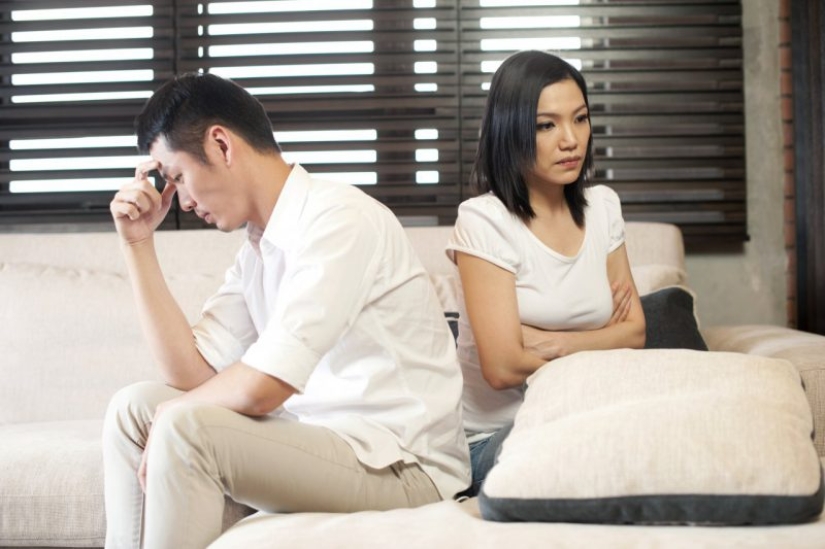 Quarantine in China is coming to an end, and the Chinese... are getting divorced en masse
