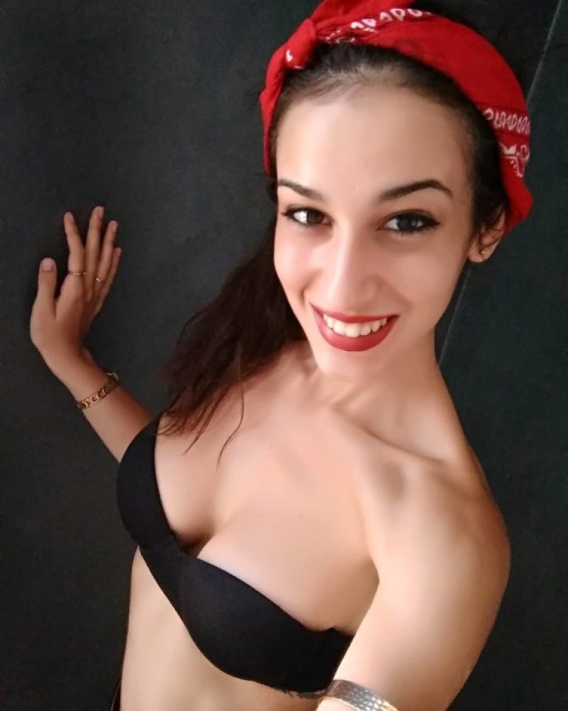 ¿Qué sabes de belleza? Una chica con una sola pierna llegó a la final de "Miss Italia" ¿Qué sabes de belleza? Una chica con una sola pierna llegó a la final de "Miss Italia"