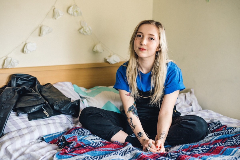 Queens of shit or household chistyuli? Queens of shit or household chistyuli?