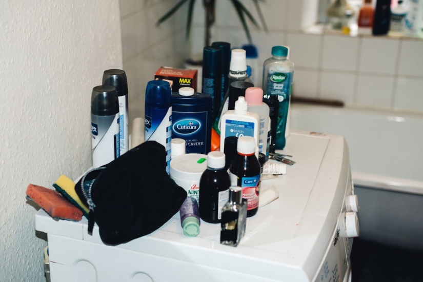 Queens of shit or household chistyuli? Queens of shit or household chistyuli?