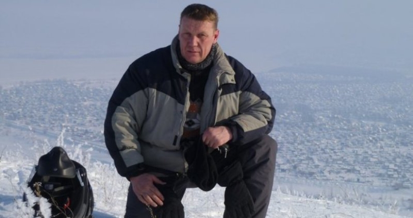 Quién es la pieza de autoridad criminal y por qué fue enterrado con honores militares