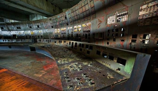 Radioactive attraction: in Chernobyl, a control room was opened for tourists, where radiation is 40,000 times higher than normal