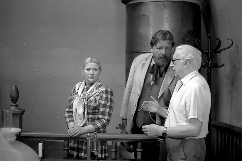 Rare footage from the filming of Soviet films