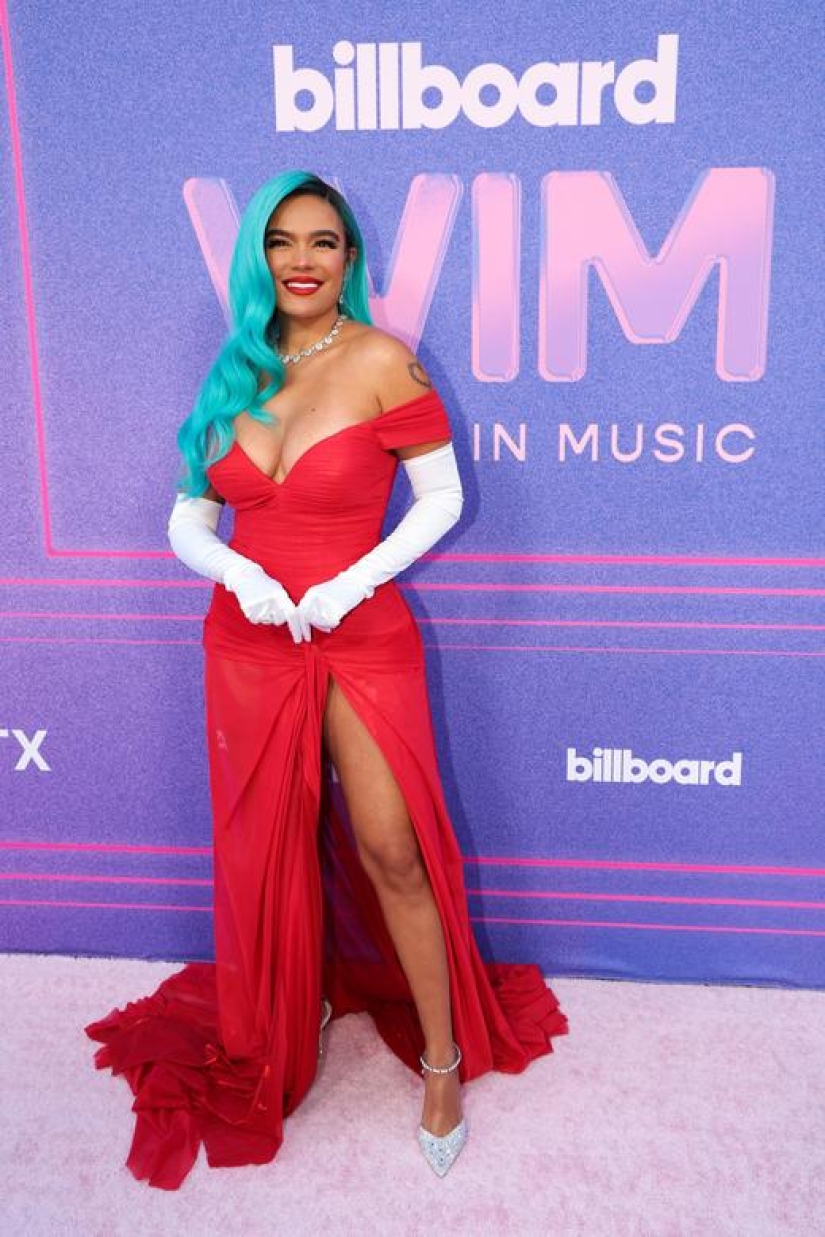 Red Carpet Style at the Billboard Women in Music Awards