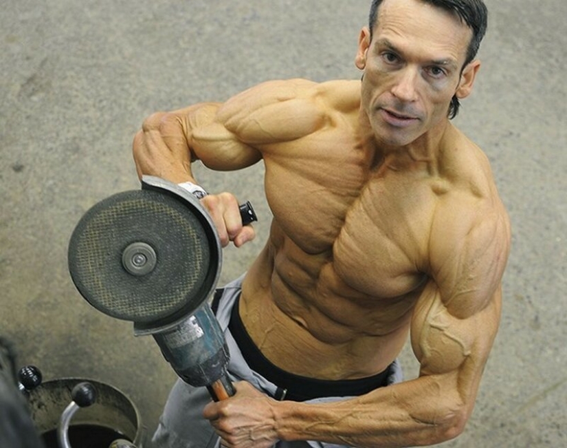 "Relief Man": the success story of a bodybuilder from Austria