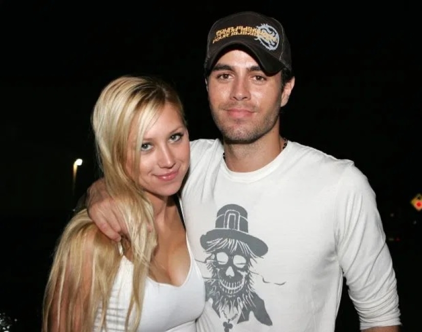 Reposición en la familia de las estrellas: Anna Kournikova y Enrique Iglesias tienen una hija