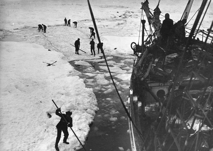 "Resistencia", o la historia de la supervivencia de 28 personas entre el hielo antártico en 1914-1916