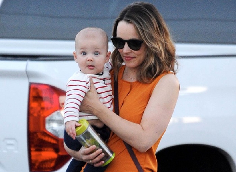 Resultados alegres: 10 celebridades que se convirtieron en padres por primera vez en 2018