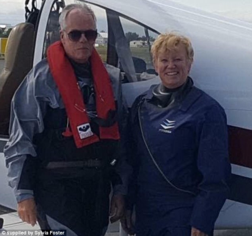 Retired and started living: an elderly couple built a plane and flew around the world Retired and started living: an elderly couple built a plane and flew around the world