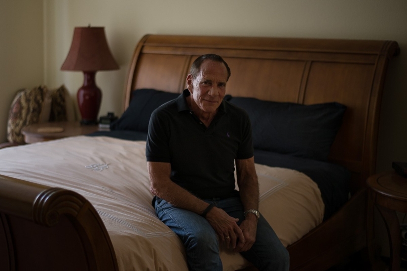 Retratos desnudos en los que el propio fotógrafo está desnudo