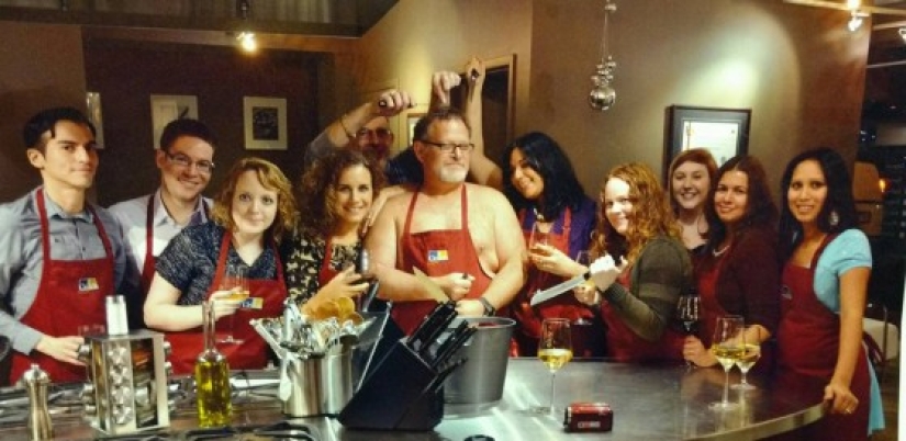 Ridiculous and funny pictures from New Year's corporate parties