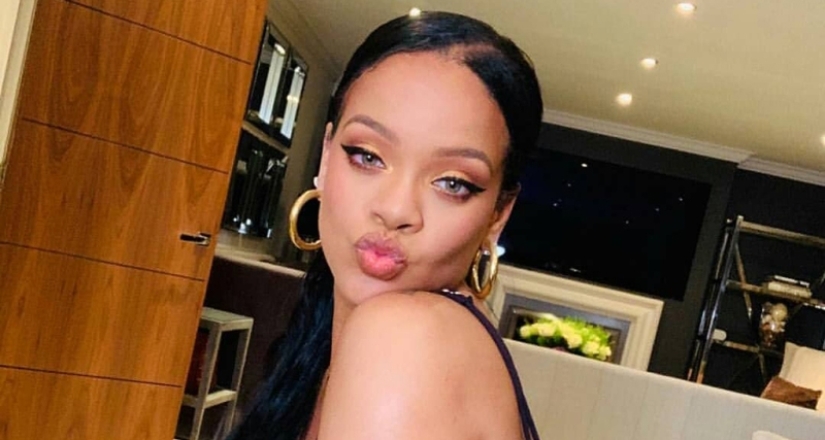 Rihanna's double is Brazilian Priscilla Beatriz, who is better than the original Rihanna's double is Brazilian Priscilla Beatriz, who is better than the original