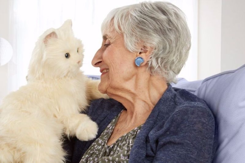 Robocot: the perfect pet that doesn't need to be fed Robocot: the perfect pet that doesn't need to be fed