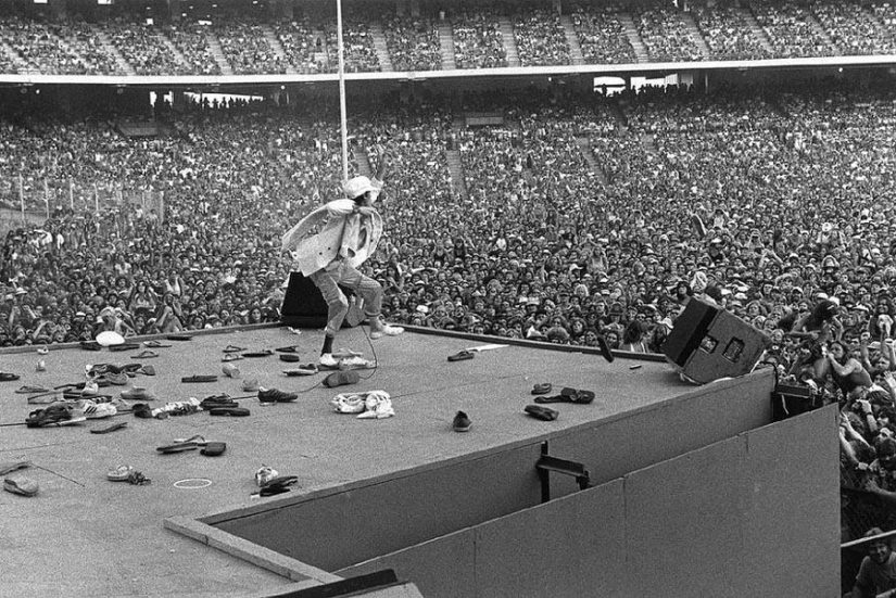 Rock photographer Bob Gruen Rock photographer Bob Gruen