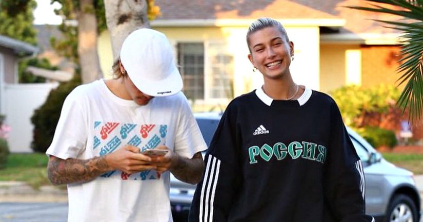 "Rush Fashion" conquers the Decaying West: who made the Cyrillic alphabet fashionable and how