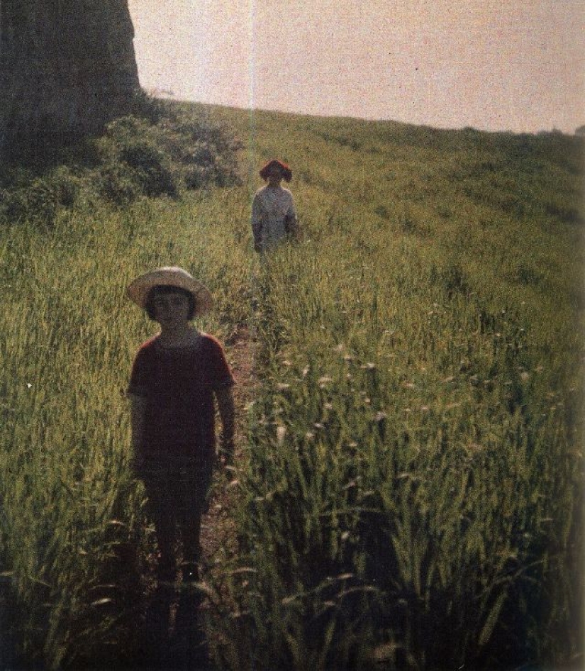 Russia of the 1910s: 30 photos from a Russian writer look as if they were taken yesterday