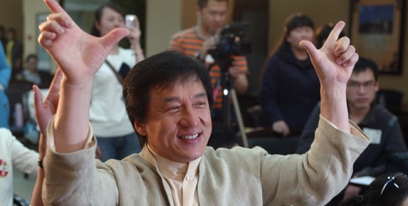 Russians have sued Jackie Chan and Arnold Schwarzenegger who did not live up to their hopes Russians have sued Jackie Chan and Arnold Schwarzenegger who did not live up to their hopes